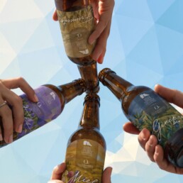 Salotto DiBIRRA a bordo piscina a Villa Quaranta